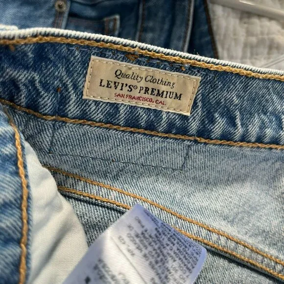 Levi's 501 Straight Jeans | Hollow Days Wash, Size 30 - Picture 11 of 12